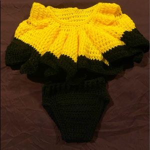 Crochet newborn babygirl set